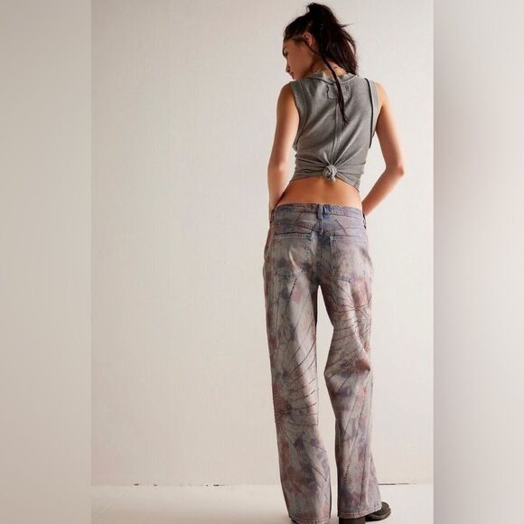 We The Free Aurora Mid-rise Flare - Picture 3 of 16